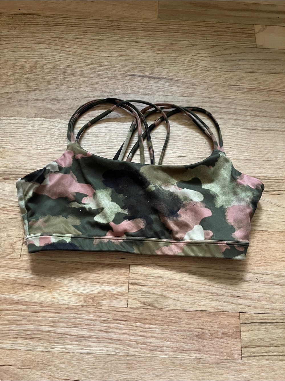 GAP Camo Strappy Sports Bra in Olive Green, Pink, Black